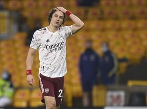 Simpati Legenda Arsenal untuk David Luiz