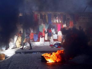 Demo Rusuh dan Kudeta Gagal di Haiti, Puluhan Pejabat Ditangkap!