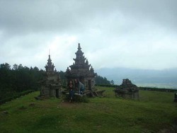 9 Keindahan di Candi Gedong Songo, Ambarawa