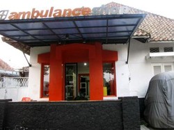 Akhir Pekan dengan Hantu Ambulans