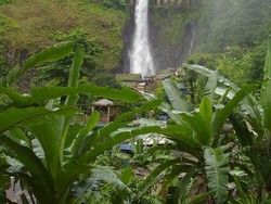 Berakhir Pekan dengan Kecantikan Malino