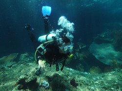 BERBURU HANTU DI MANTA POINT