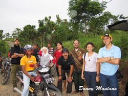 Dusun di Balik Perkebunan Jati