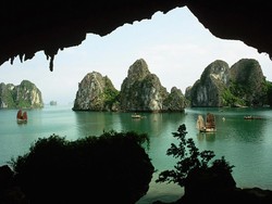 Ha Long Bay, Nirwananya Vietnam