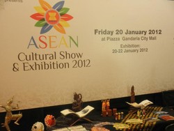 Lebih Dekat dengan ASEAN di ASEAN Cultural Show 2012