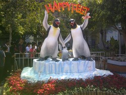 Libur Panjang Imlek, Ada Wahana Baru Happy Feet di Dufan!