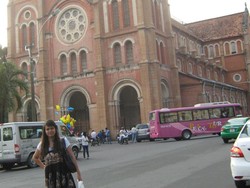 Liburan Sendiri ke Vietnam? Siapa Takut!