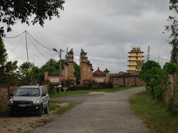 Lima Agama berkumpul di Satu Taman