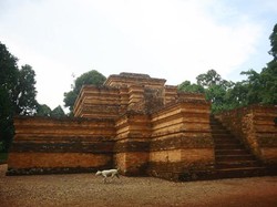Magisnya Candi Muaro Jambi