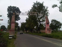 Mandi Air Panas di Pacet yang Sejuk