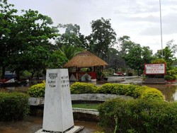 MARUF, SANG PERAWAT TUGU PERBATASAN RI-PNG