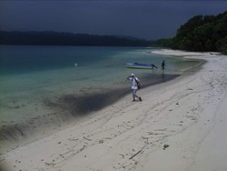 Menanti Ujung Kulon, Menuju Pulau Peucang
