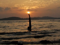 Mengintip Matahari Terbit di Batam