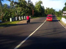 Mengintip Sekilas Ambon dari Balik Jendela Angkot