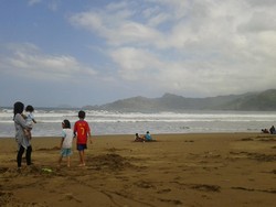Menyusuri Pantai Selatan Trenggalek-Pacitan