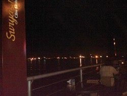 Nongkrong Malam Asyik, di Kota Batam