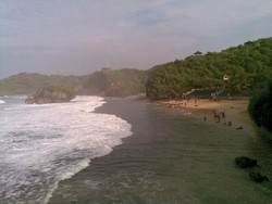 Pantai (Baron, Krakal, Kukup, dan Drini) Kami Datang