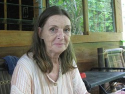 Perempuan Belanda, Cinta Indonesia