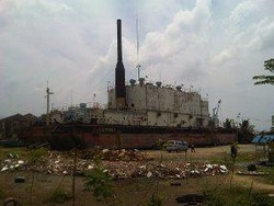 PLTD Apung, Kapal 2.600 Ton Yang Parkir di Tengah Kota Banda Aceh