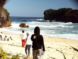 Pulau Sempu The Beachnya Indonesia