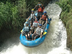 Rafting Kasembon, Alternatif  menguji Adrenalin saat liburan