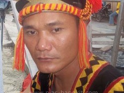 Ragam Bawomataluo 2011: Melompat Demi Kebanggaan