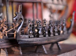 Seni Pahat Kayu dari Tanimbar