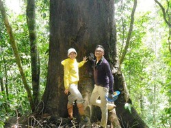 Surga Ini Bernama Taneg Olen