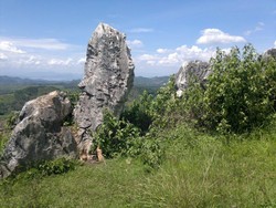 Taman Batu, Taman Indah di Balik Pabrik Kapur
