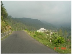 Wisata Pemandian Air Panas Guci