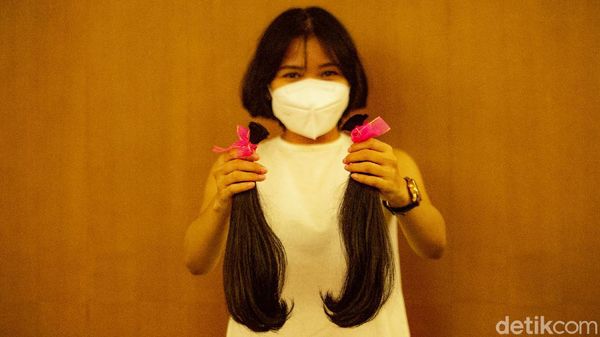 Ramai-ramai Donasi Rambut Jelang Hari Kanker Sedunia