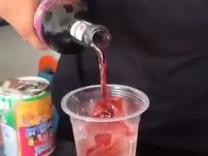 Viral Es Anggur Merah Campur Susu, Ahli Gizi Peringatkan Bahayanya