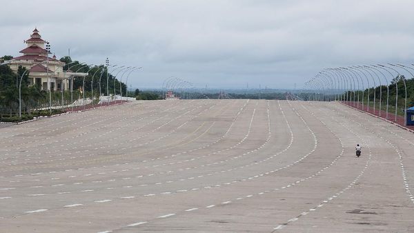 Mubazir! Myanmar Punya Jalan Raya 10 Lajur, tapi Enggak Ada Mobil Lewat