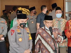 Kapolda Metro Lantik 31 Dai Kamtibmas untuk Perangi Radikalisme