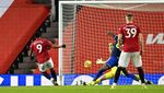 Foto Setan Merah Tampil Kesetanan! Pesta Gol 9-0 di Kandang