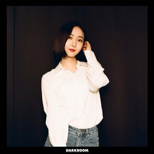 Potret SinB dalam rangka memperingati 6 tahun GFRIEND berkarir di industri musik Korea