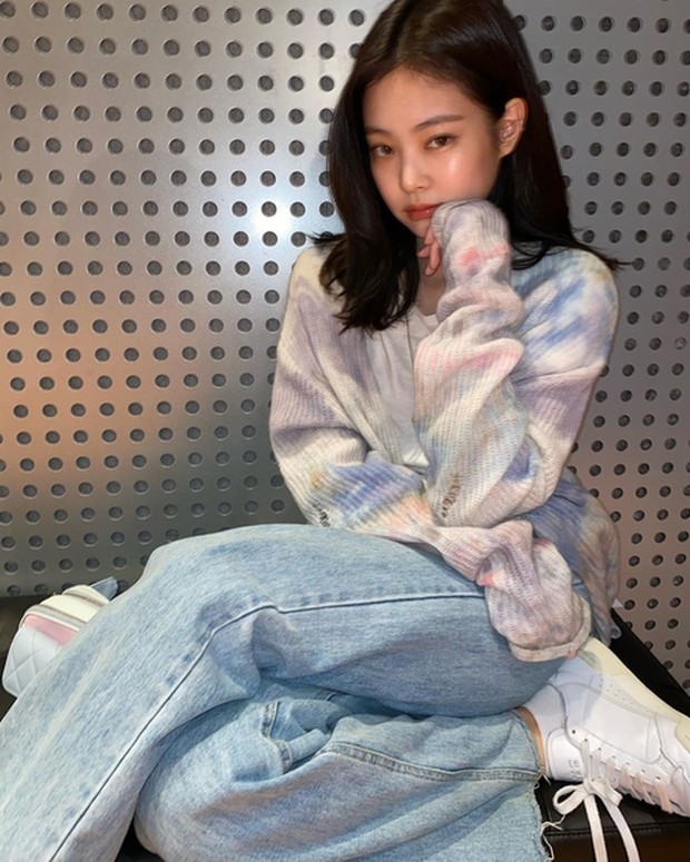 Gaya fashion Jennie
