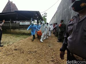 Sidik Jari Terduga Pembunuh 4 Orang Sekeluarga di Rembang Ditemukan! Sidik Jari Terduga Pembunuh 4 Orang Sekeluarga di Rembang Ditemukan!