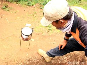 Penampakan Alarm Manual di Area Pergerakan Tanah Sukabumi Penampakan Alarm Manual di Area Pergerakan Tanah Sukabumi