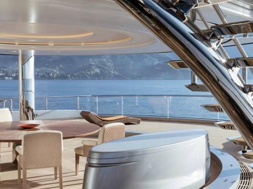 Potret Superyacht Mewah Milik Bos Tottenham Hotspurs Potret Superyacht Mewah Milik Bos Tottenham Hotspurs