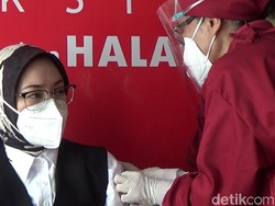 Jalani Vaksinasi COVID-19, Bupati Purwakarta: Alhamdulillah Tak Ada Gejala