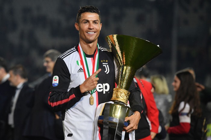  Cristiano Ronaldo of Juventus looks on during the warm up prior to the UEFA Champions League Group G stage match between FC Barcelona and Juventus at Camp Nou on December 08, 2020 in Barcelona, Spain. Sporting stadiums around Spain remain under strict restrictions due to the Coronavirus Pandemic as Government social distancing laws prohibit fans inside venues resulting in games being played behind closed doors. (Photo by David Ramos/Getty Images)