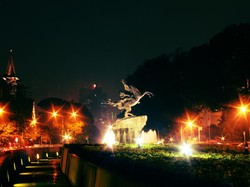 5 Spot di Jakarta yang Asyik Buat Malam Mingguan