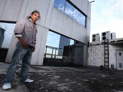 5 Tempat Liburan Sambil Belajar Silat ala Mad Dog The Raid