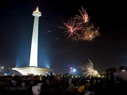 5 Tips Memotret Momen Pesta Kembang Api Saat Tahun Baru