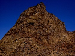 Ada Keajaiban di Jabal Magnet Madinah