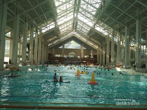 Ada Pantai Indoor di Jepang, Asyik Juga!