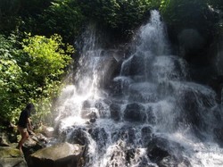 Air Terjun Kento Lampo, si Cantik dari Gianyar Bali