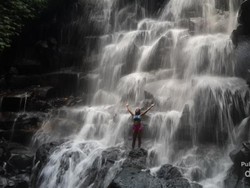 Air Terjun Sehalus Benang di Bali