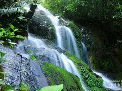 Air Terjun Seindah Ini Ada di Sumatera Barat